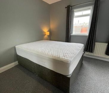 Apt 2 35, 22 Eglantine Avenue, Belfast, BT9 6DX - Photo 4