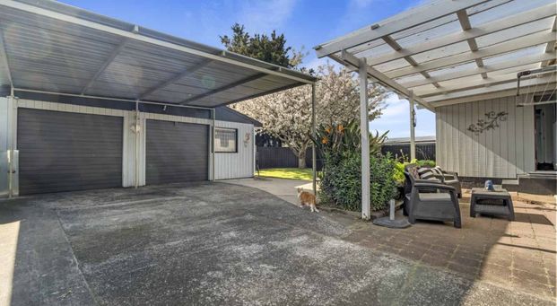 Picture Perfect Four Bedroom in Pukete - Photo 1