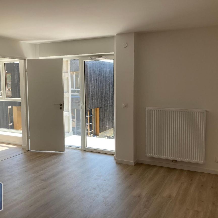 Location Appartement 3 pièces 66m² LE PETIT QUEVILLY 76140 - Photo 1