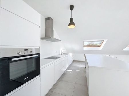 Appartement te huur - Foto 2