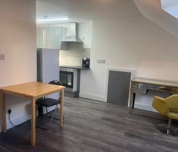 1 Bed Flat, Clarendon Road, CR0 - Photo 5