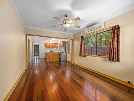 16 Old Northern Road, Everton Park QLD 4053 - House For Rent | Domain - Photo 3