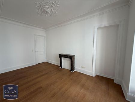 Location Appartement 2 pièces 62m² MARSEILLE 2ème - Photo 3