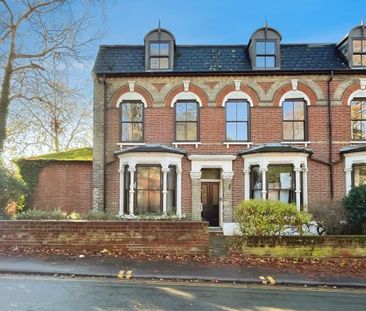 Surrey Street, NR1 3PG - Photo 2