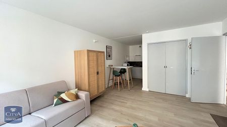 Location Appartement 1 pièce 30m² MONTAUBAN 82000 - Photo 2