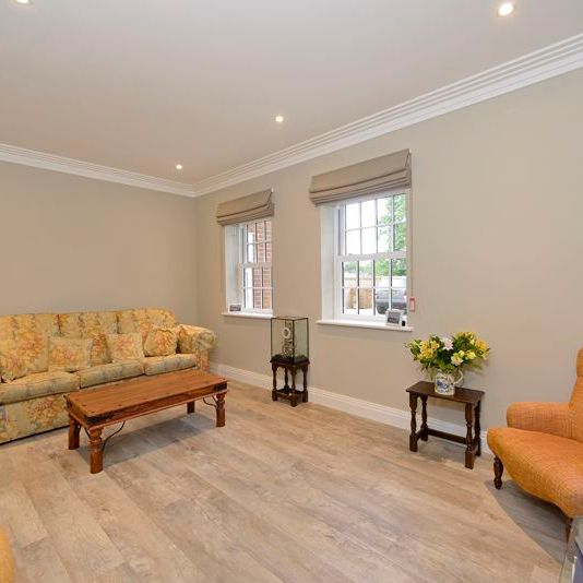 Great George Street, Godalming, Surrey, GU7 - Photo 1