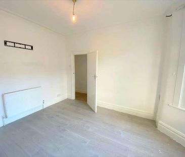 Hall Road London, E6 - Photo 6