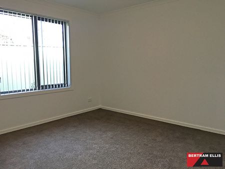 19b Eungella Street, Duffy ACT 2611 - Townhouse For Rent | Domain - Photo 2