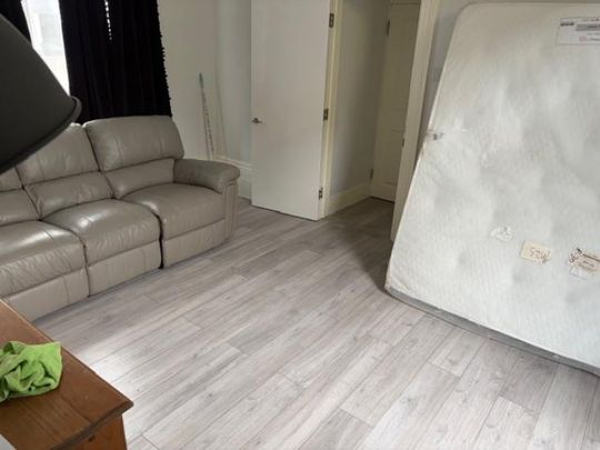 1 Bedroom Flat To Let - Photo 1