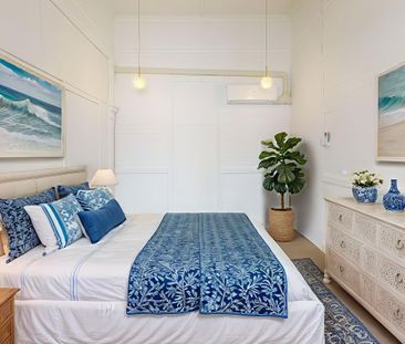 City Fringe Living in Converted Grand Queenslander - Photo 3