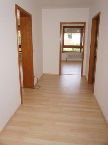 Ruhige Lage: 3-Zi. Wohnung Nbg. - Zerzabelshof / Wohnung mieten - Photo 2