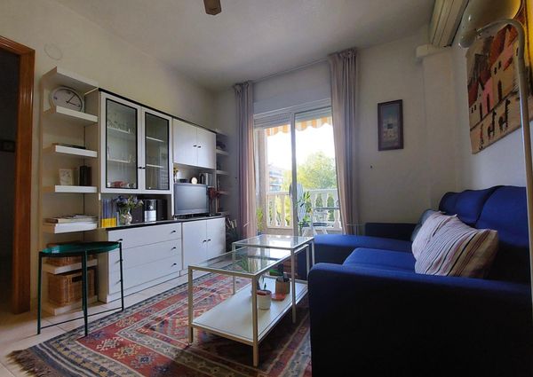 Apartamento 2 dormitorios con piscina al lado del mar