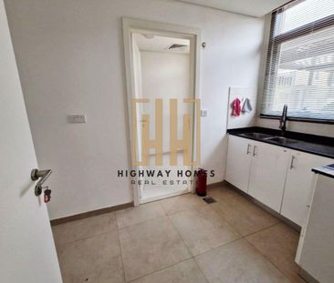 Charming 2 BR Townhouse at Nasma Residence with BBQ & Pool - Photo 6