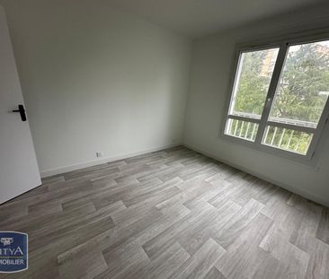 Location Appartement 2 pièces 49m² CHATEAUROUX 36000 - Photo 1