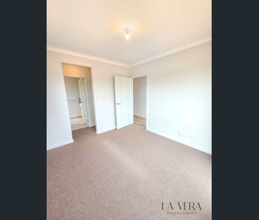 Brand New 3 Bedroom Home - Photo 1