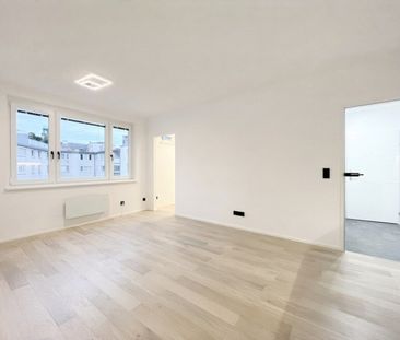 STYLISCHE WOHNUNG mit TISCHLERKÜCHE + WASCHMASCHINE - NAHE SCHLOSSQ... - Foto 2
