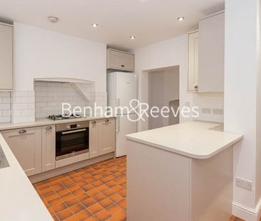 3 Bedroom house to rent in Southwood Lane, Highgate, N6 - Photo 4