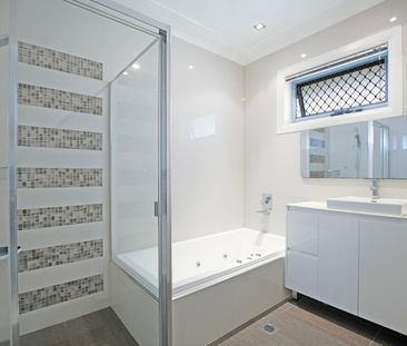 18 Delaware Street, Epping NSW 2121 - House For Rent | Domain - Photo 2