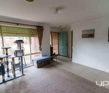 4 Sylvia Close, Hillside - Photo 6