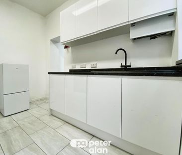 2 bedroom property to rent - Photo 6