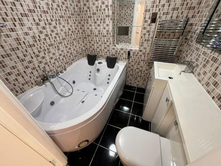 2 bedroom terraced house to rent - Photo 5