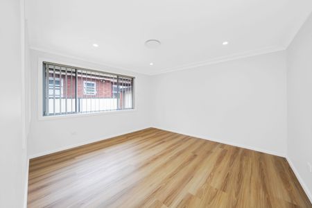 19 Michael Avenue, Belfield NSW 2191 - House For Rent | Domain - Photo 3
