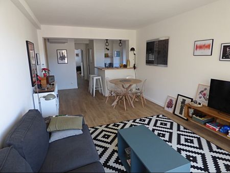 AVIGNON EXTRA MUROS: Très bel appartement climatisé avec terrasse très proche rempart - Photo 3