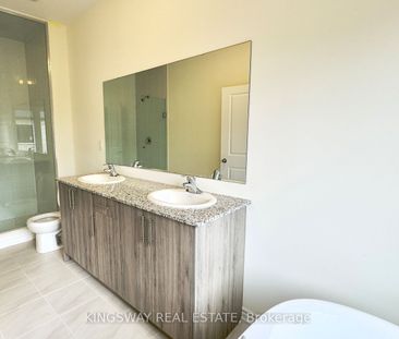 For Lease - 16 Blick Crescent, Aurora, Ontario - Photo 5