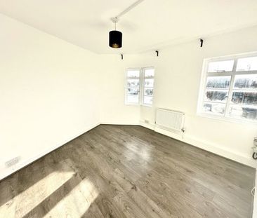State Mansions, Ilford, IG6, Property for rent - Photo 1