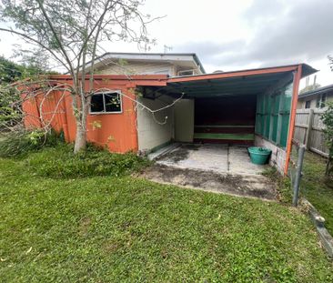 Recently Renovated - Family Home in Margate - Photo 6