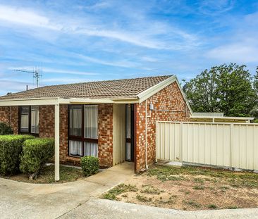 2/17 Henderson Road, Queanbeyan NSW 2620 - Townhouse For Rent | Domain - Photo 1