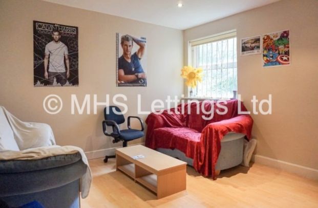5 Bedroom Ground Floor Flat for rent in Headingley Rise - Photo 1