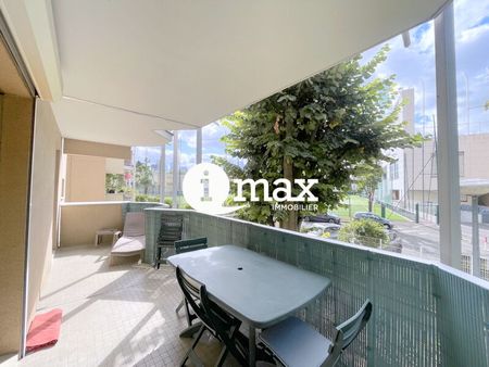Location Appartement COURBEVOIE - - Photo 2