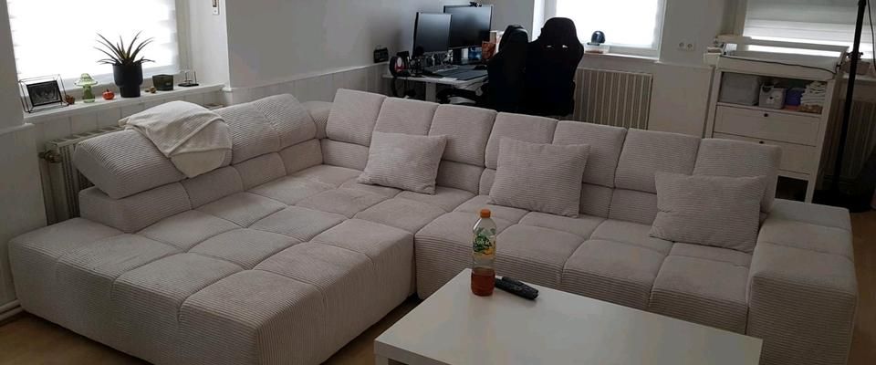 Eine großzügige 3-Zimmer-Wohnung, Innenstadtnah - Photo 1