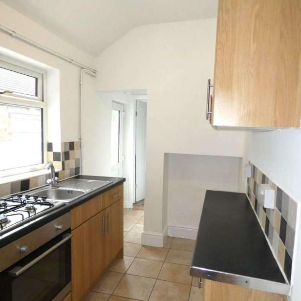 Blunt Street, Newcastle-under-lyme, Staffordshire, ST5 - Photo 1