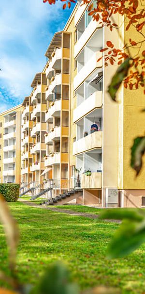 Albert-Funk-Straße 98 - Photo 1