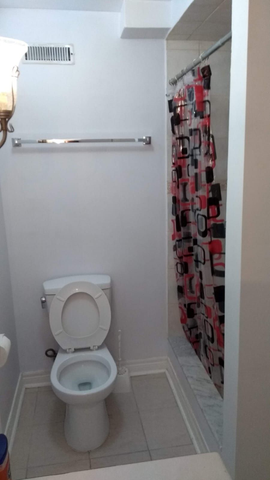 For Lease - 6472 Seaver Road, Mississauga, Ontario - Photo 2