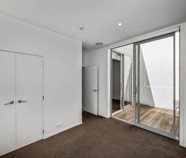 Modern 2 Bedroom Townhouse in Prime Albany Location - Photo 4