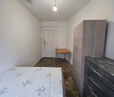 Room in a Shared House, Kingsway, HA9 - Photo 1