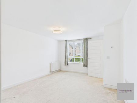 4 bedroom detached house to rent - Photo 5