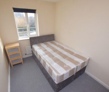 1 bedroom in a house share to rent - Photo 1