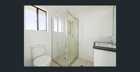 Modern Glenvale Unit - Photo 3