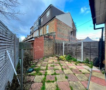 Higham Hill Road, London - Photo 5