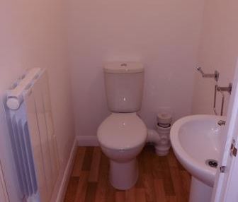 1 bedroom House To Let - Photo 5