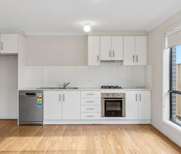 Low-Maintenance 3-Bedroom Home in a Convenient Location - Photo 5