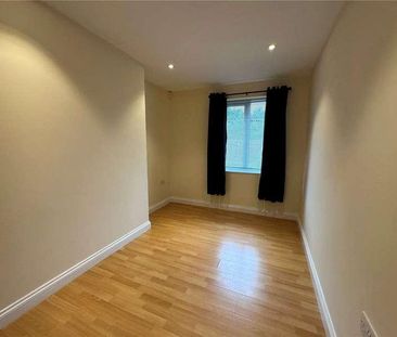 Grosvenor Mews, Billingborough, Sleaford, Lincolnshire, NG34 - Photo 2