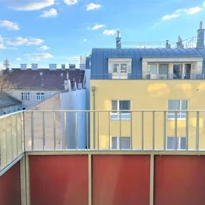 Sonnige 2-Zimmerwohnung mit Balkon am Rennweg - Foto 2