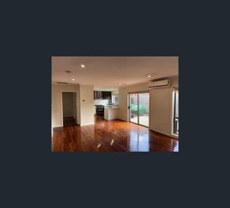 2/51 Strezlecki Grove South, Altona Meadows, Vic 3028 - Photo 5