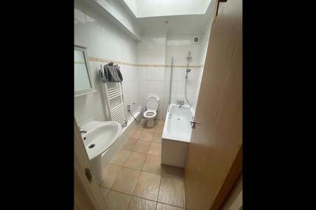 Room in a Shared Flat, Balham Grove, SW12 - Photo 5