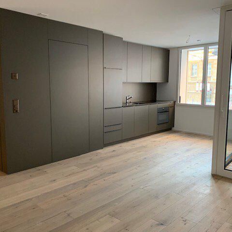 APARTMENT WITH FRAMING - Place de la Gare 4a, 2.5-room apartment - Photo 1